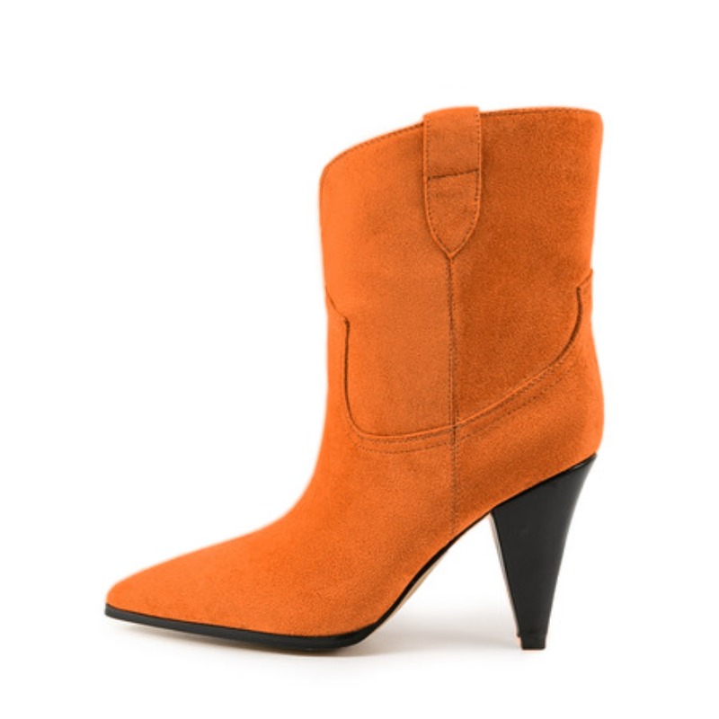 Ethnic Fashion Women - Sepatu Boots Wanita Model Runcing, Hak