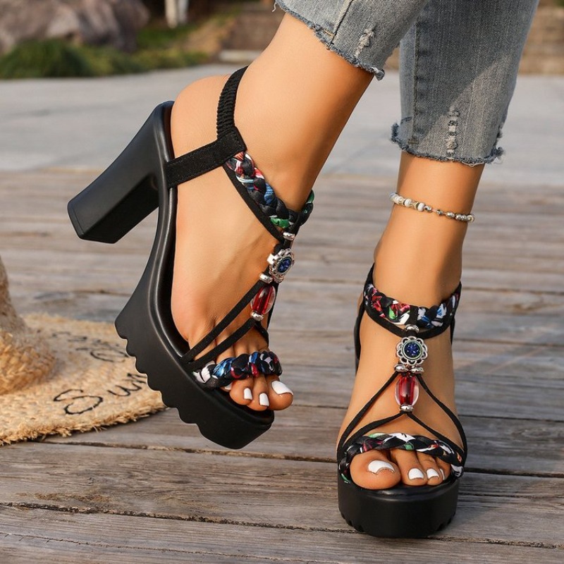 Sandal Wanita Gaya Etnik Musim - Ethnic Fashion Women ulasan dan harga